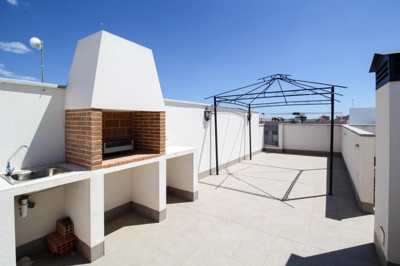 فيلا Townhouse Casa Champis سان بيذرو ذيل بيناتا المظهر الخارجي الصورة